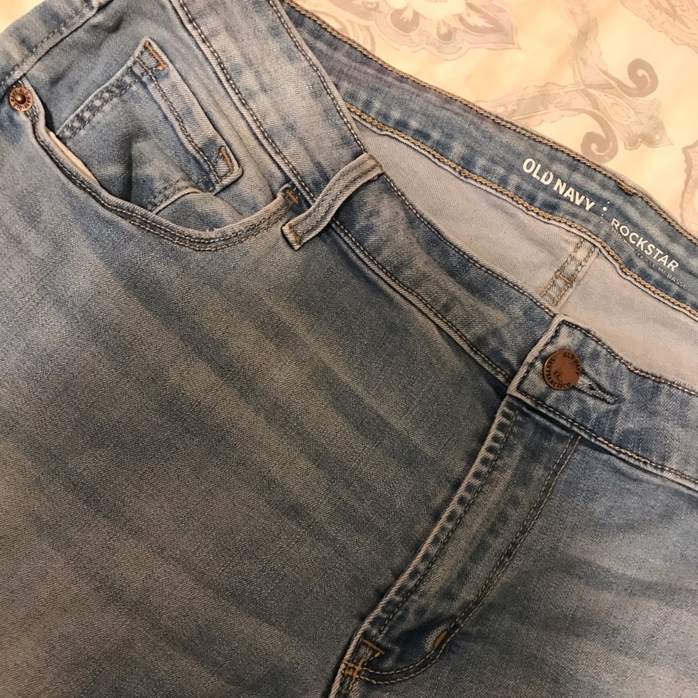 Mid-Rise Old Navy Jeans